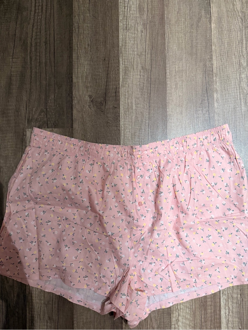 PINK Victoria's Secret Pale Pink Floral Lounge Shorts
